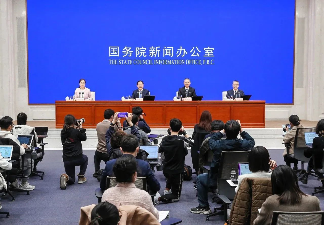 【權(quán)威部門話開局】加大信息化和工業(yè)化融合發(fā)展 推動新型工業(yè)化